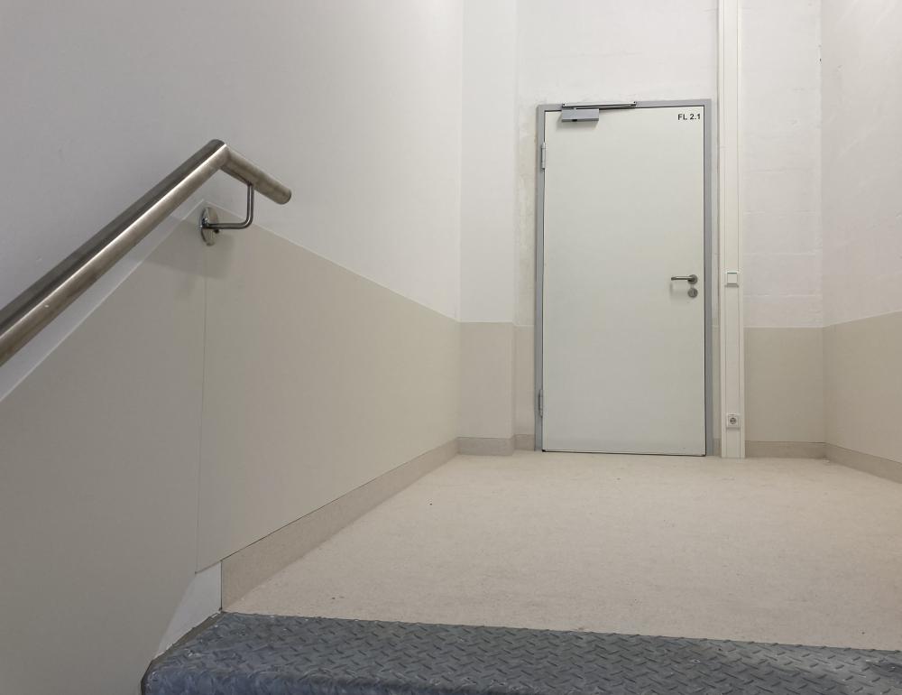 Wandschutz im Treppenhaus und Flurbereich