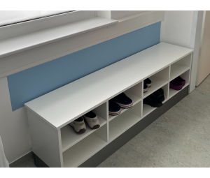 Anlehnschutz für die Schuhbank